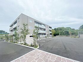 シャーメゾン本城東  ｜ 福岡県北九州市八幡西区本城東5丁目（賃貸マンション2LDK・2階・65.45㎡） その1