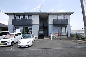 ルミエール赤坂  ｜ 福岡県北九州市八幡西区星和町（賃貸アパート2DK・1階・41.33㎡） その1