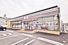 周辺：セブンイレブン八幡大浦1丁目店(500m)
