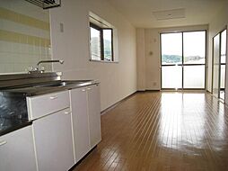 エルシャルマン 2階2LDKのリビング/ダイニング