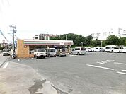折尾東小学校(240m)