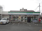 ファミリーマート／ながた青山一丁目店 (390m)
