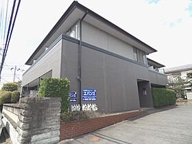 シャン・ド・マルス 202 ｜ 埼玉県川口市西青木３丁目（賃貸アパート1K・2階・18.90㎡） その1