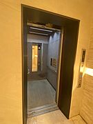 エレベータ