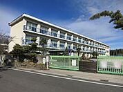 豊田市立古瀬間小学校 790m