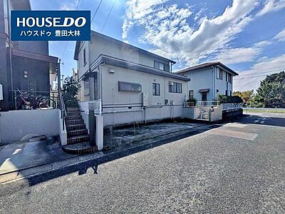 外観:*加納小学校・猿投中学校*見るだけ聞くだけOK!【お気軽に資料請求!不動産のことならなんでも/ハウスドゥ豊田大林】 外観:*加納小学校・猿投中学校*見るだけ聞くだけOK!【お気軽に資料請求!不動産のことならなんでも/ハウスドゥ豊田大林】