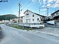 前面道路を含む...