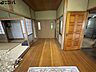 室内：玄関ホール