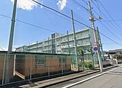 片岡中（徒歩12分）