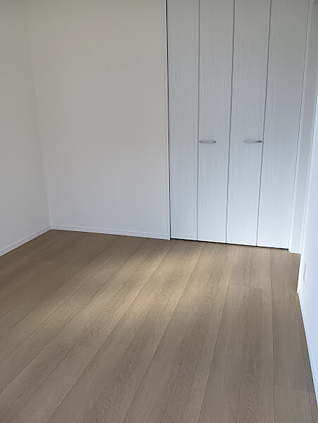 洋室を拡大表示