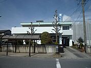 病院「たかだクリニックまで880m」