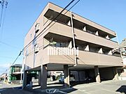 重厚感のある建物です。