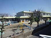幼稚園、保育園「中央保育園まで600m」
