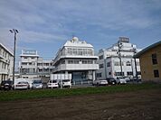 病院「佐藤病院まで1600m」
