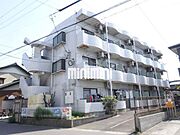 重厚感のある建物です。