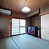室内：1階6畳和室は床の間付きです。