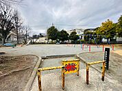 前原東5丁目公園まで徒歩1分