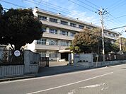 千葉市立幕張本郷中学校まで徒歩13分