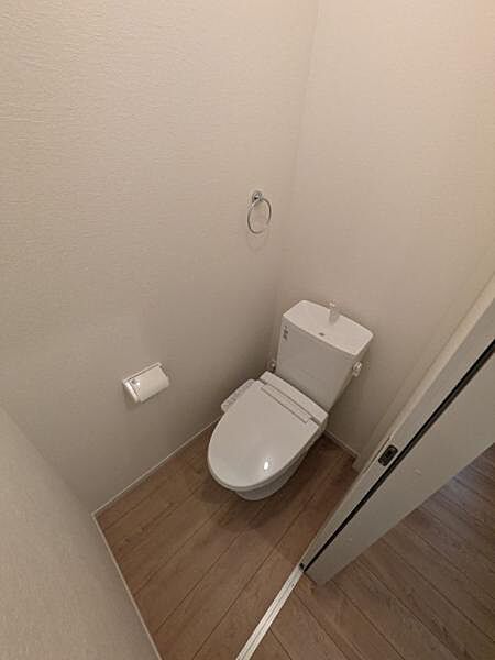 トイレを拡大表示