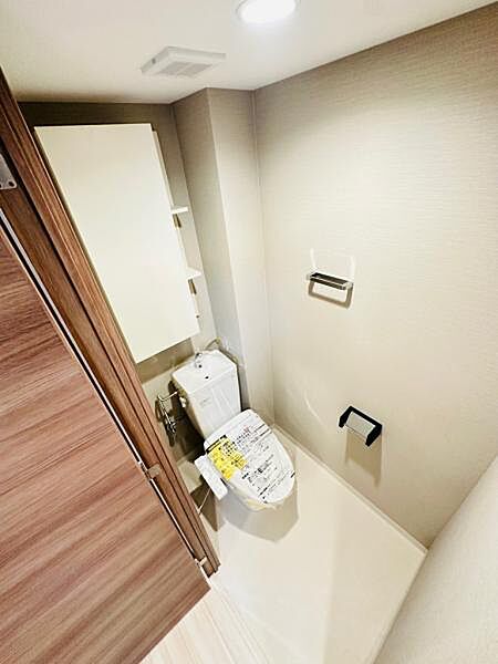 トイレを拡大表示