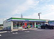 ファミリーマート 八幡藤原一丁目店（717m）