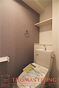 温水洗浄便座付きトイレです。