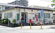 水巻頃末郵便局（76m）