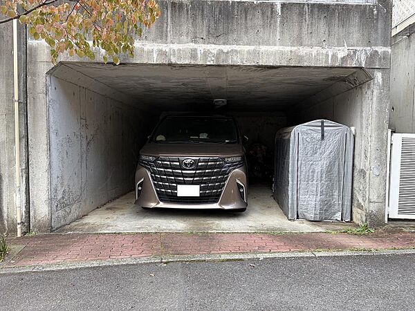 駐車場を拡大表示