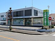 大垣共立銀行勝川支店如意申出張所 800m