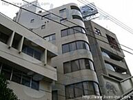 東京都港区南青山1丁目4-2：物件画像／株式会社　ライヴェックス