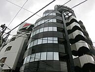 東京都目黒区青葉台4丁目2-16：物件画像／株式会社　ライヴェックス