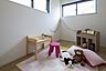 その他：■施工例■お子様の憧れのマイルーム。机やベッドなど配置してもゆとりのあるスペースを確保し寛ぎの空間に。