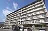 外観：シティー逆瀬川の外観（南東側から）