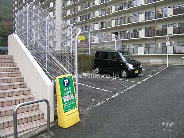駐車場を拡大表示