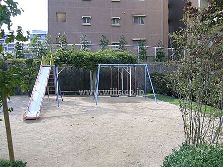 敷地内の公園