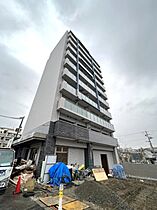 ファーストフィオーレ三国  ｜ 大阪府大阪市淀川区西三国4丁目（賃貸マンション1K・8階・22.17㎡） その1