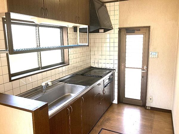 detached 福島県本宮市本宮柳ノ内柳ノ内27番地9

地図を見る