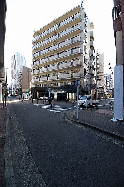 神奈川県川崎市中原区新丸子町(賃貸マンション1K・3階・23.68㎡)の写真 その1