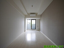 都営新宿線 岩本町駅 徒歩4分の賃貸マンション 4階1Kのリビング/ダイニング