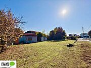 閑静な住宅地は、周囲の騒音も少なく、落ち着いた雰囲気です。