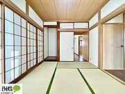 たっぷり収納でお部屋がきれいに片付きます。