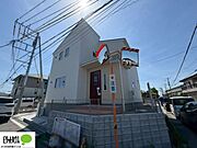 閑静な住宅地は、周囲の騒音も少なく、落ち着いた雰囲気です。