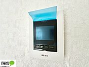 お留守番も安心のTVモニター付きインターホン