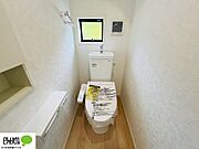 施工例写真：清潔な洗浄機能付き温水シャワートイレ