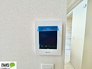 お留守番も安心のTVモニター付きインターホン
