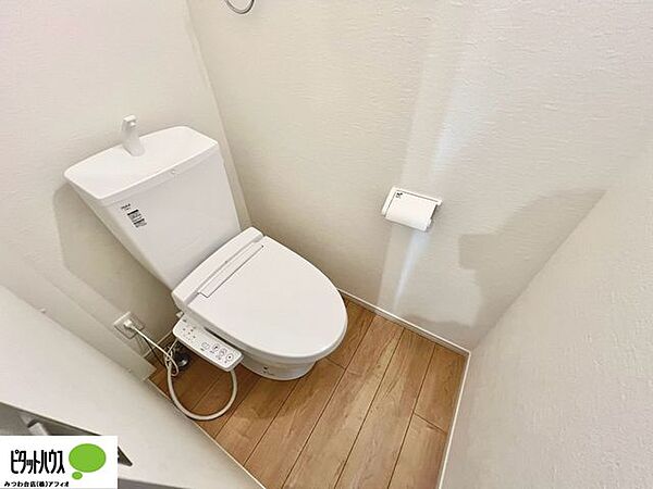 トイレを拡大表示