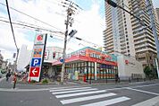 ドラッグセガミ野江店 327m