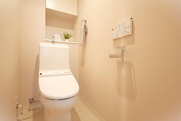 トイレを拡大表示