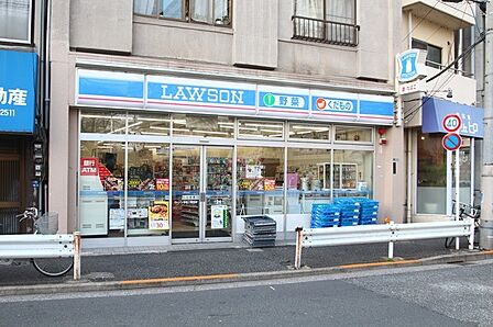 ローソン 新宿上落合店 (徒歩5分)