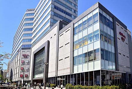 アトレヴィ大塚 (徒歩4分)